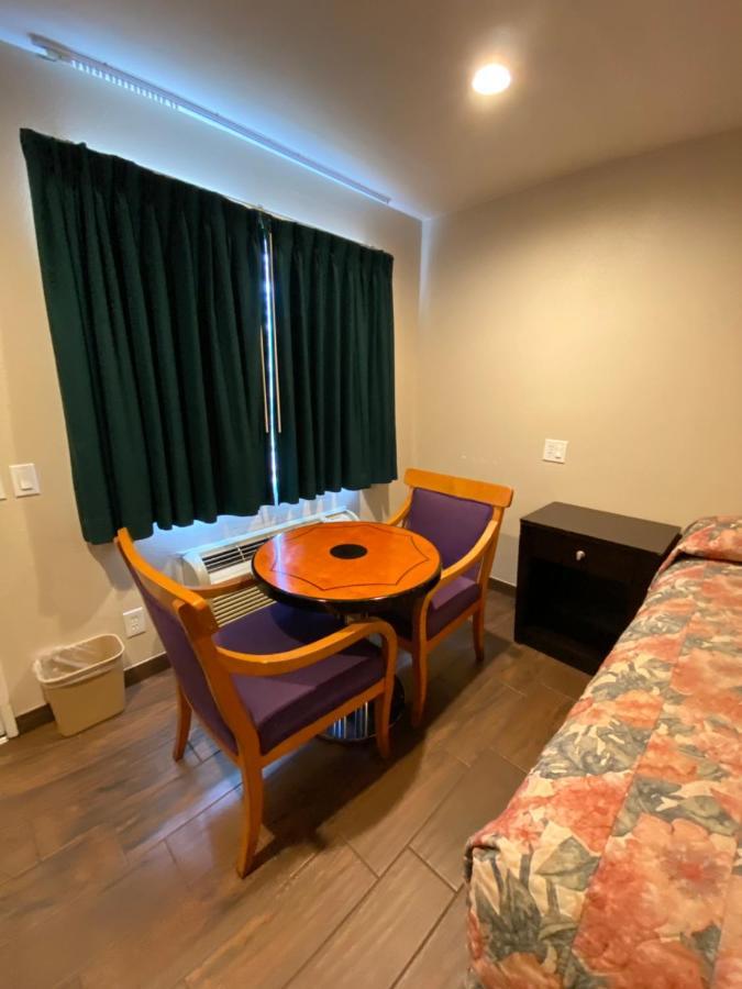 Studio 6 Hemet, Ca Hotel 2*